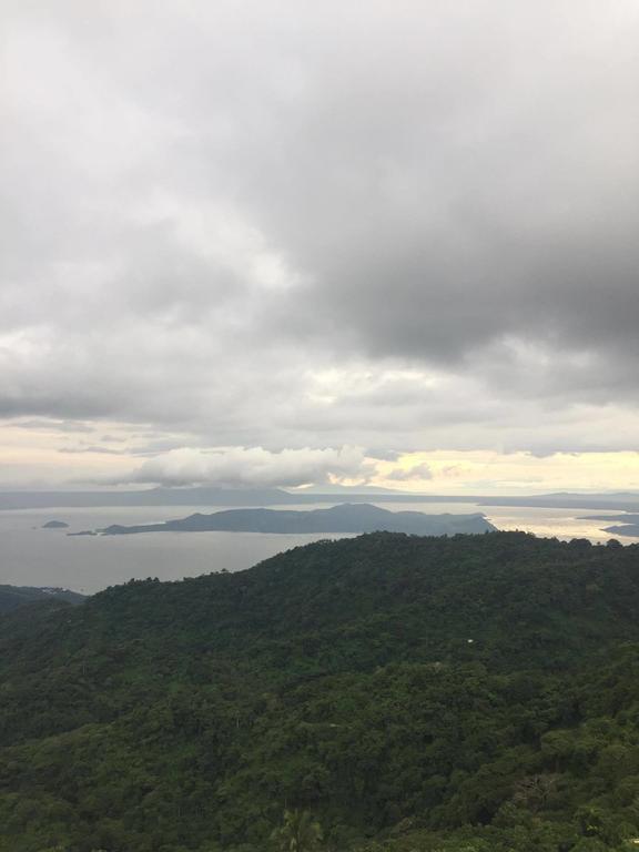 Sky'S At Prime Residences -Tagaytay Tagaytay City ภายนอก รูปภาพ